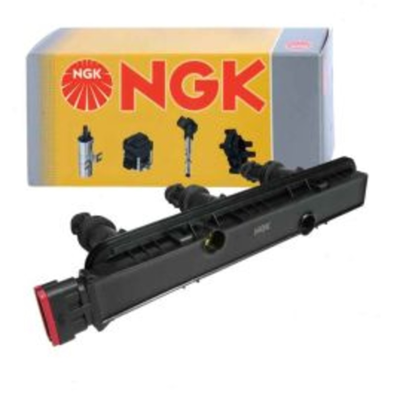 NGK Ignition Coil for 2000 Saturn LW2 3.0L V6