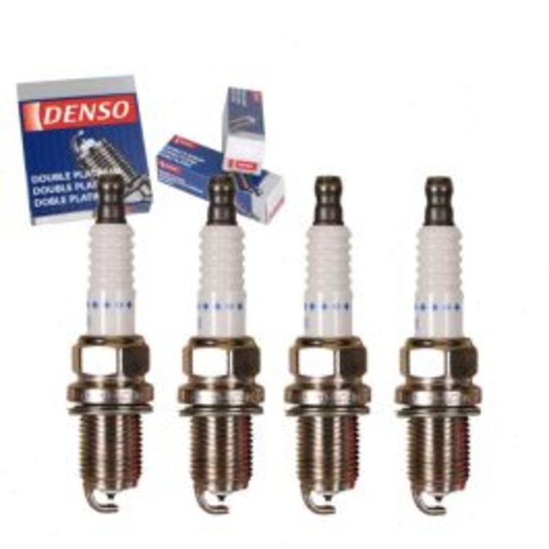 4 pc DENSO Double Platinum Spark Plugs for 1995 Pontiac Sunfire 2.3L L4