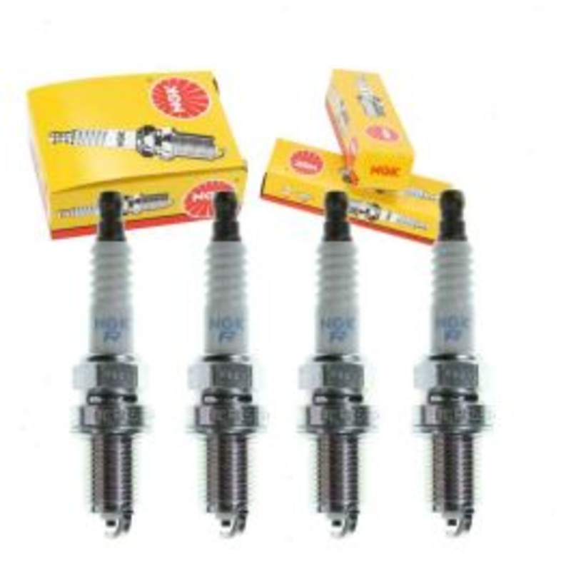 4 pc NGK Standard Spark Plugs for 1981 Ford Escort 1.6L L4