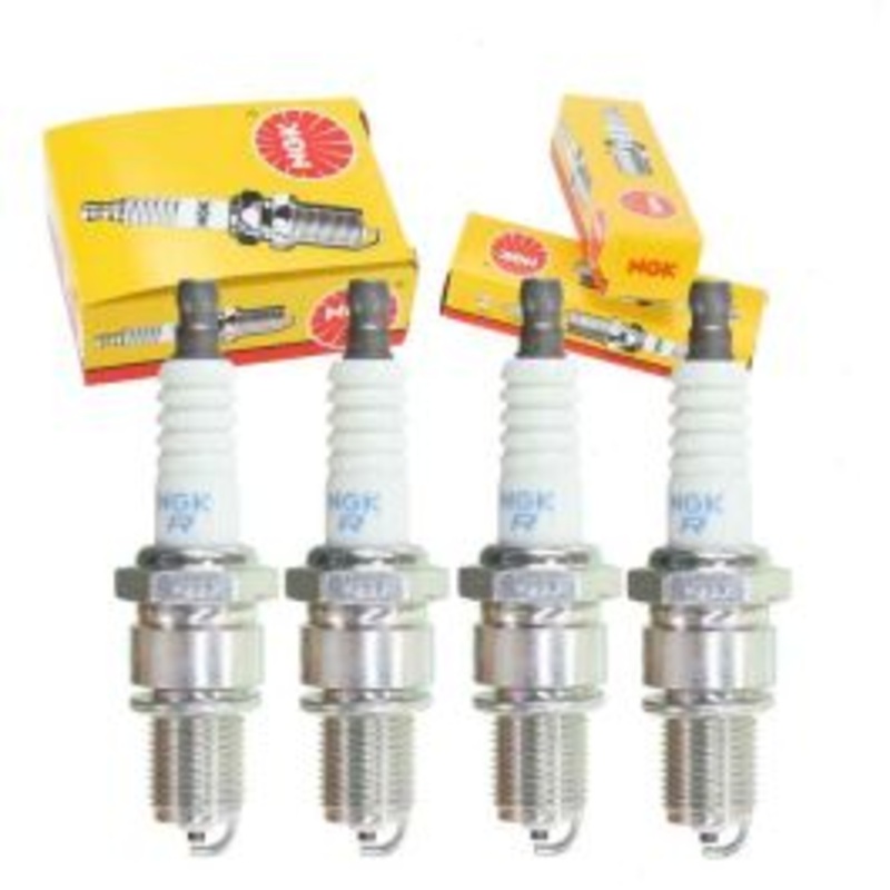 4 pc NGK Standard Spark Plugs for 1985-1988 Chevrolet Spectrum 1.5L L4