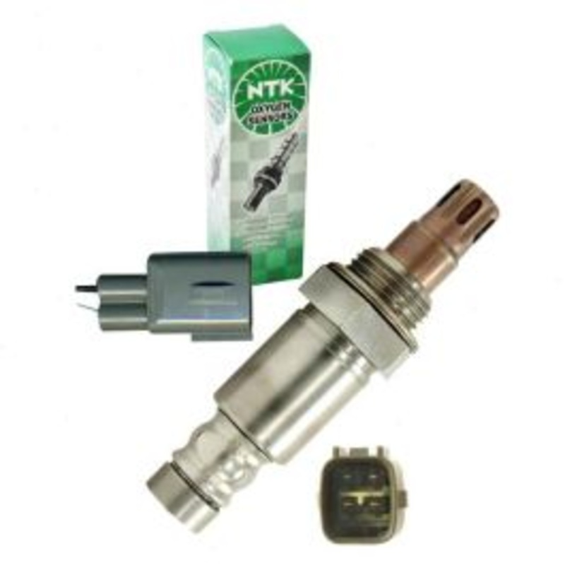NGK NTK Upstream Right Air Fuel Ratio Sensor for 2016-2020 Lexus LX570 5.7L V8