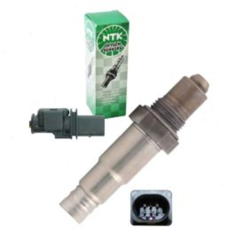 NGK NTK Upstream Air Fuel Ratio Sensor for 2014-2018 Kia Forte5 2.0L L4