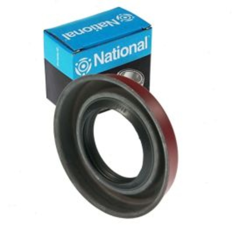 National Front Transfer Case Output Shaft Seal for 1974 Dodge W300 Pickup
